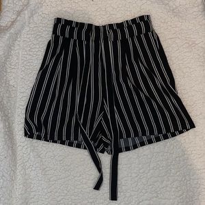 Paperbag Tie Shorts